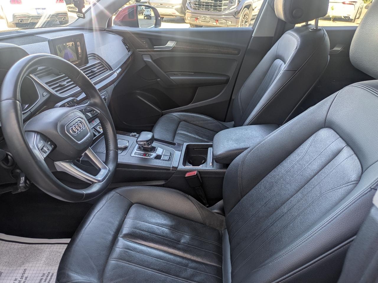 Audi Q5 2.0T Premium quattro 2020