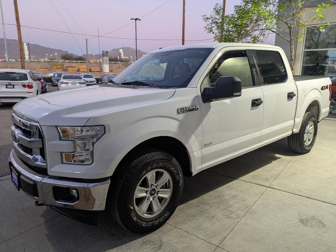 Ford F-150 XLT SuperCrew Short Bed 4WD 2017