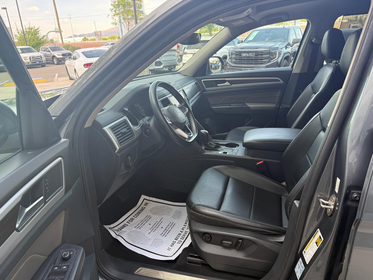 Volkswagen Atlas V6 SE w/Technology 2021