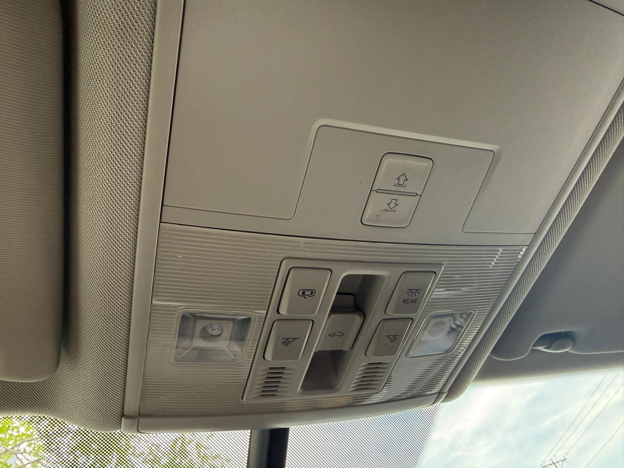 Volkswagen Atlas V6 SE w/Technology 2021