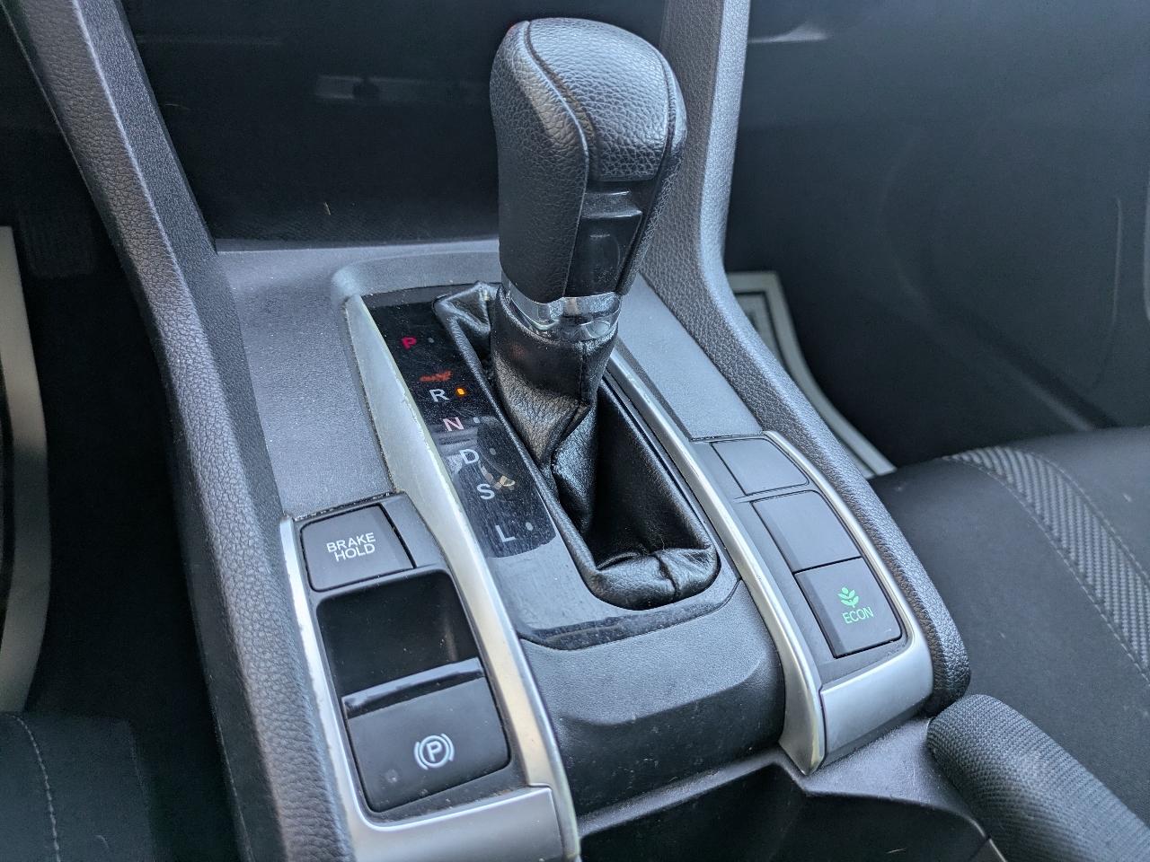 Honda Civic LX Sedan CVT 2018