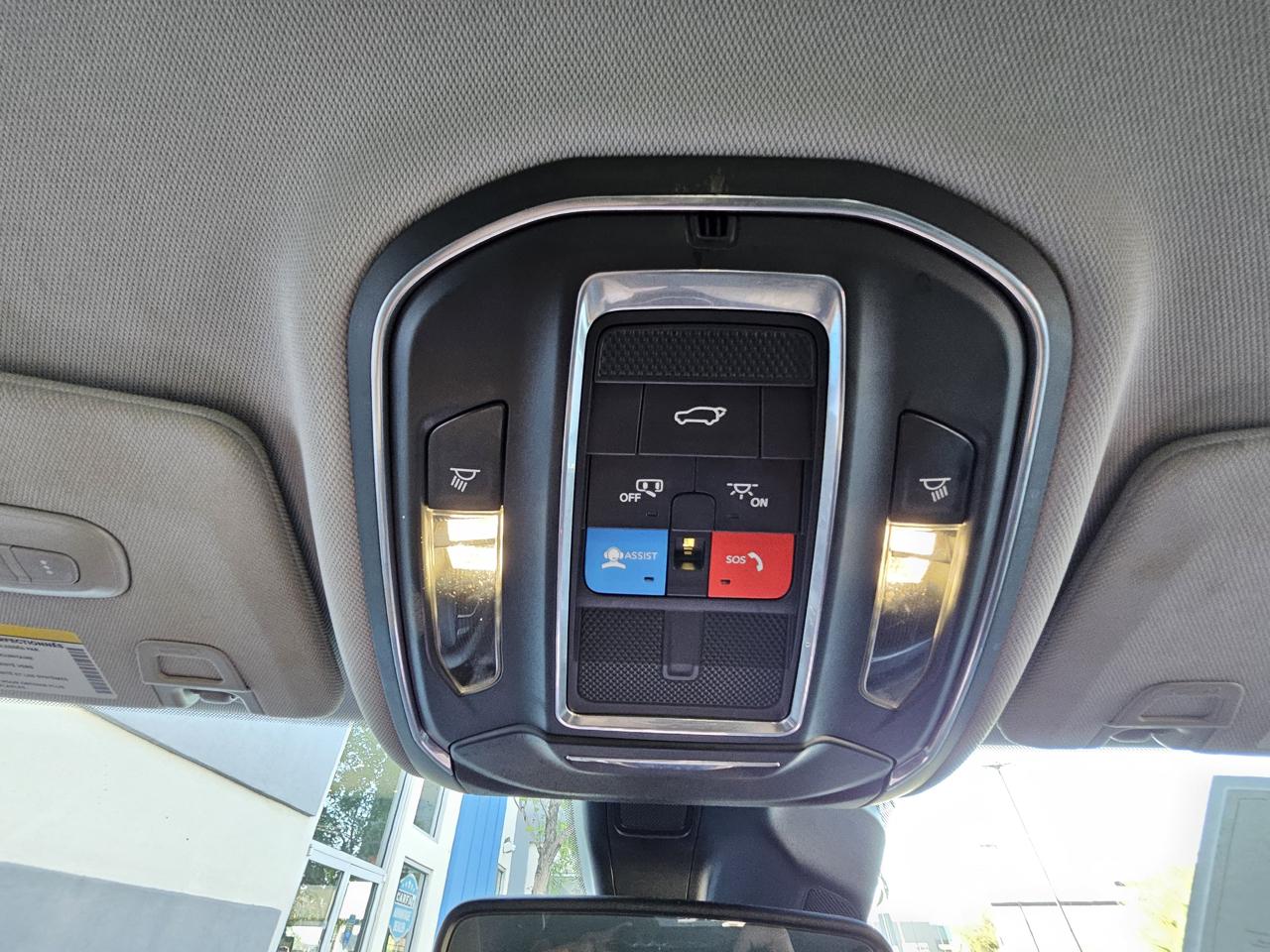 Jeep Grand Cherokee Limited 2WD 2023