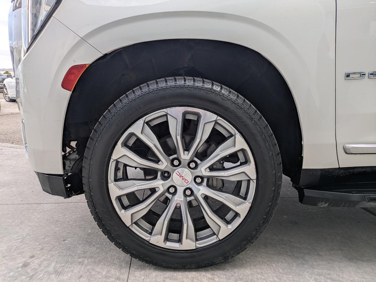 GMC Yukon Denali 2WD 2021