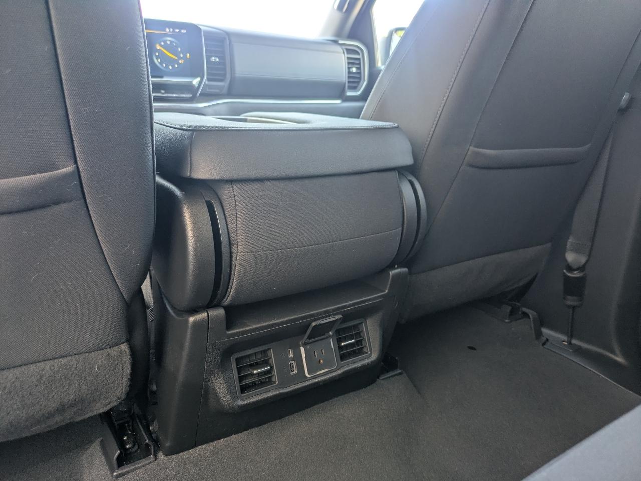 Chevrolet Silverado 1500 LT Crew Cab 4WD 2023