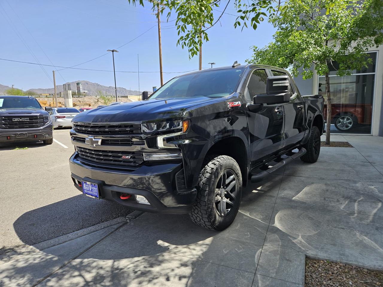 Chevrolet Silverado 1500 LT Trail Boss Crew Cab 4WD 2021