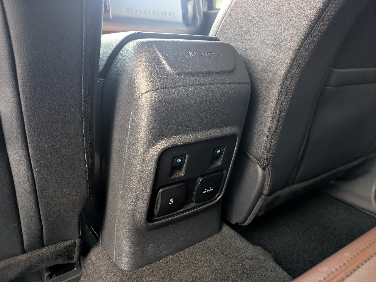 Ford Bronco Outer Banks 4-Door 2024