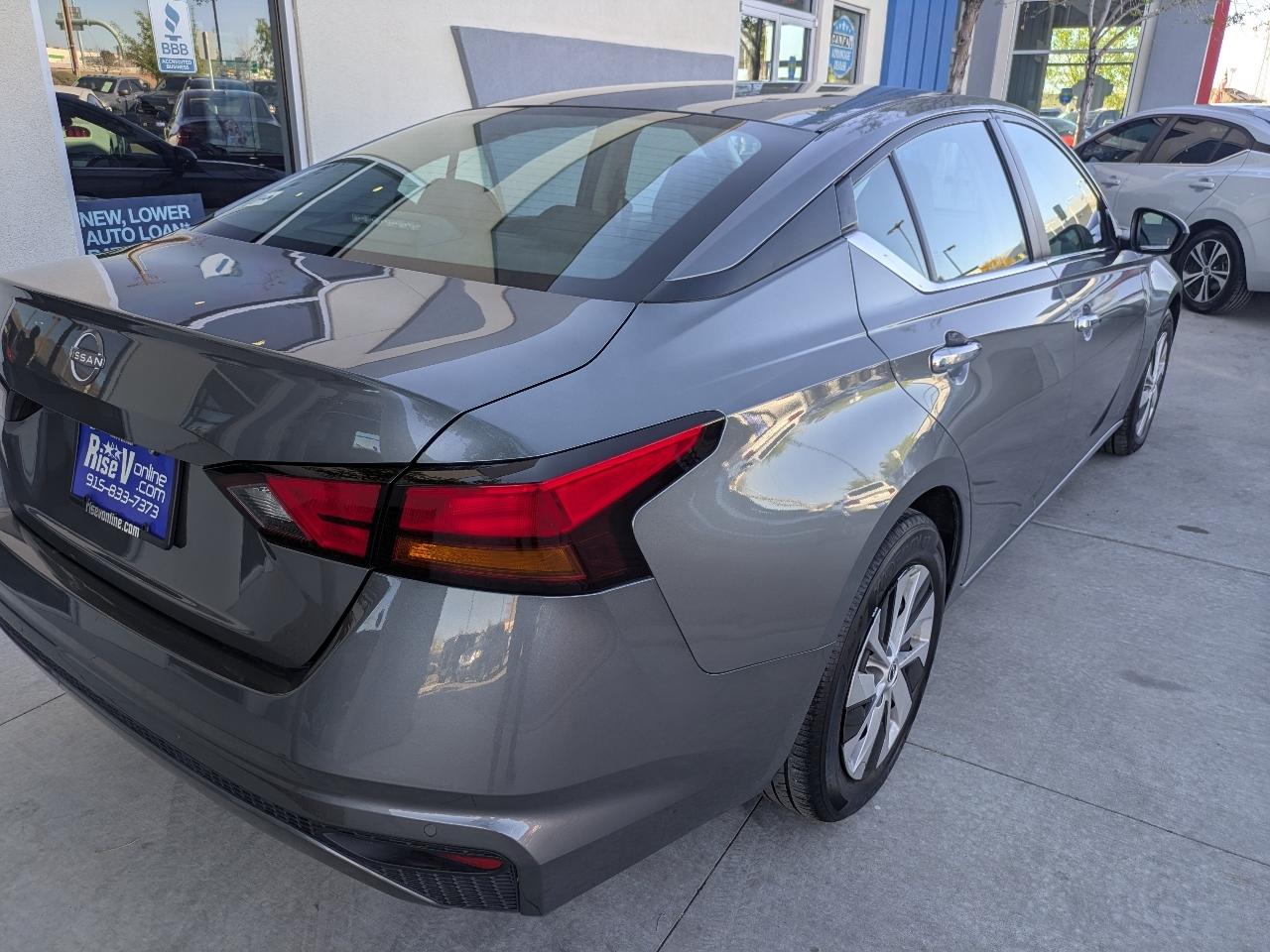 Nissan Altima 2.5 S 2024