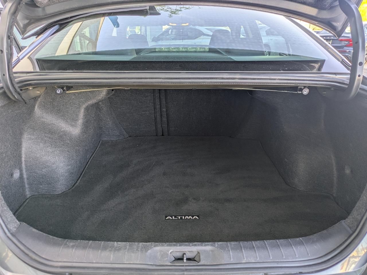 Nissan Altima 2.5 S 2024