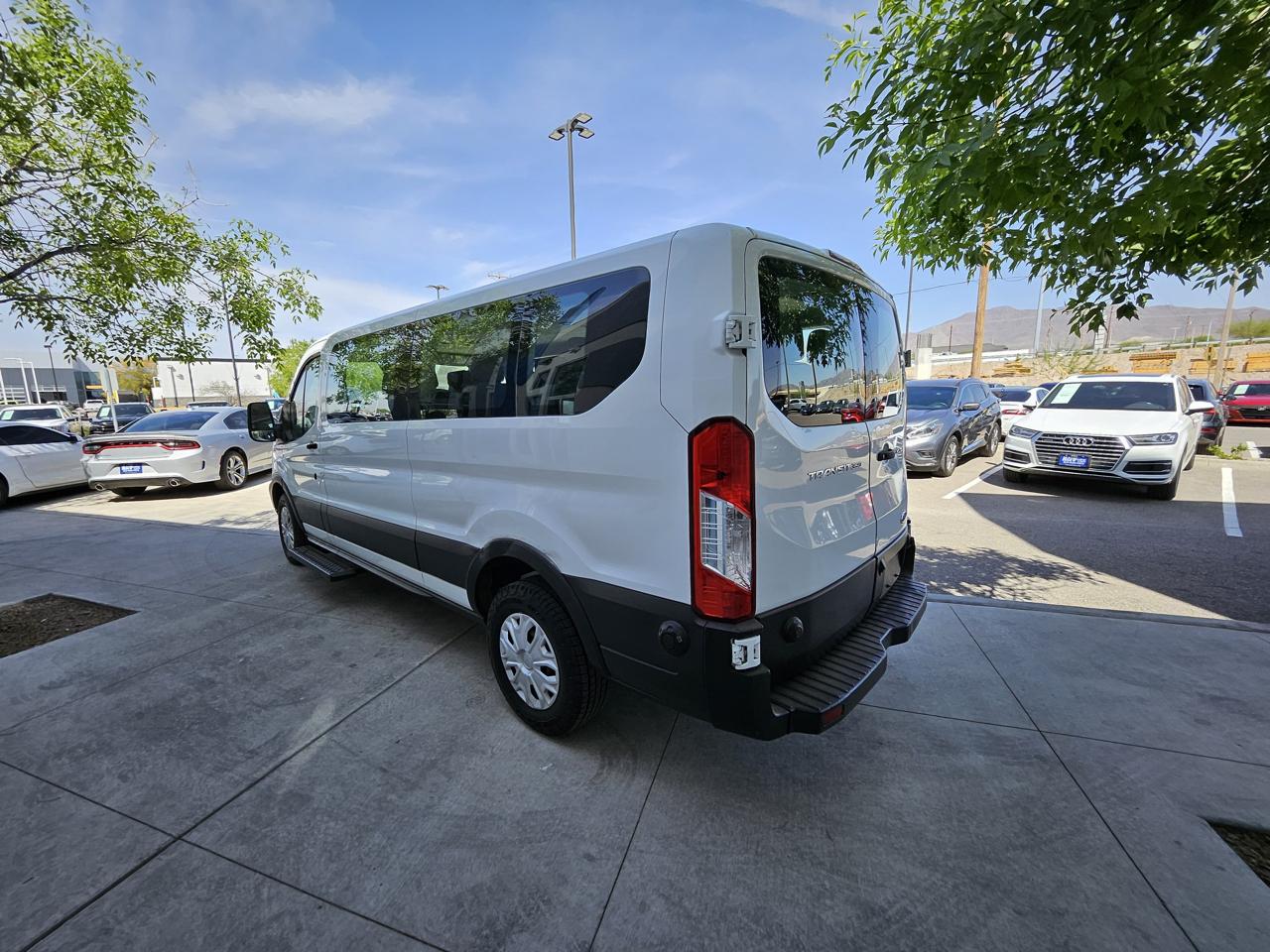 Ford Transit 350 Wagon Low Roof XLT 60/40 Pass. 148-in. WB 2019