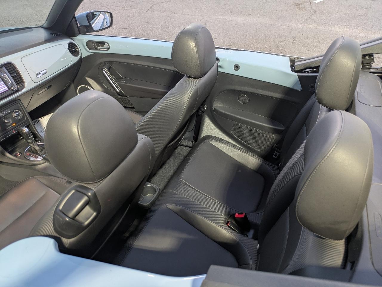 Volkswagen Beetle 1.8T Convertible 2015