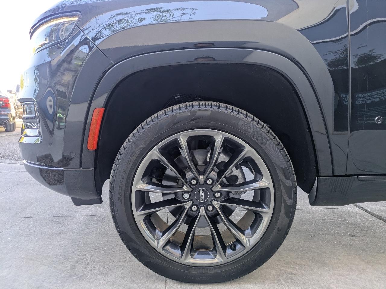 Jeep Grand Wagoneer Series II Obsidian 4x4 2024