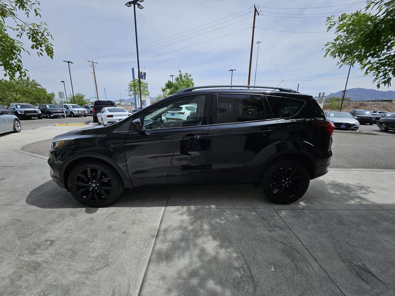 Ford Escape SE FWD 2019