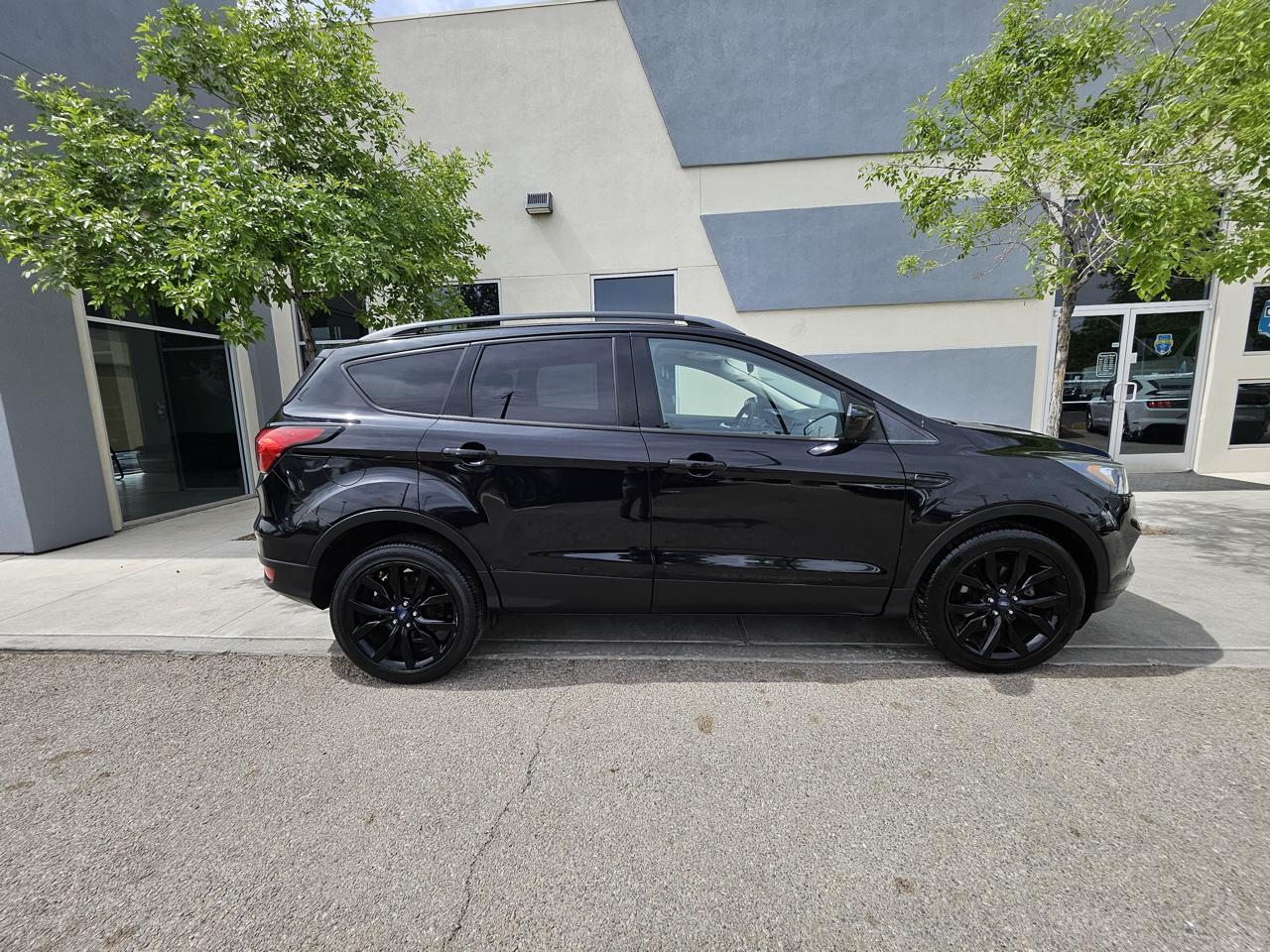 Ford Escape SE FWD 2019