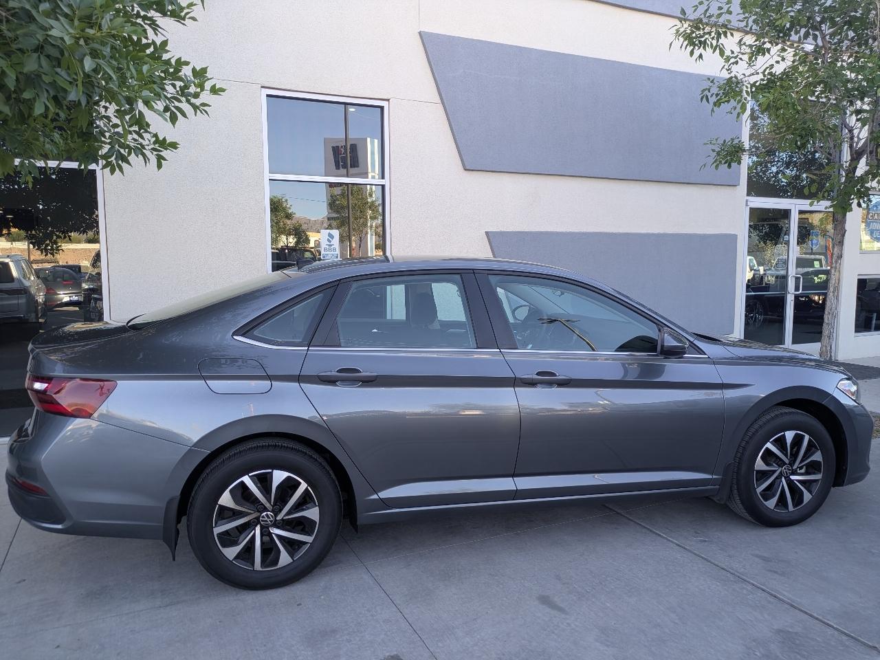 Volkswagen Jetta S 2023