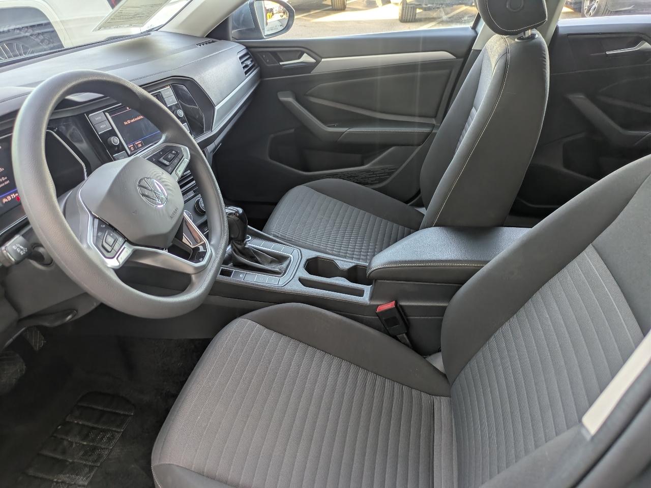 Volkswagen Jetta S 2023