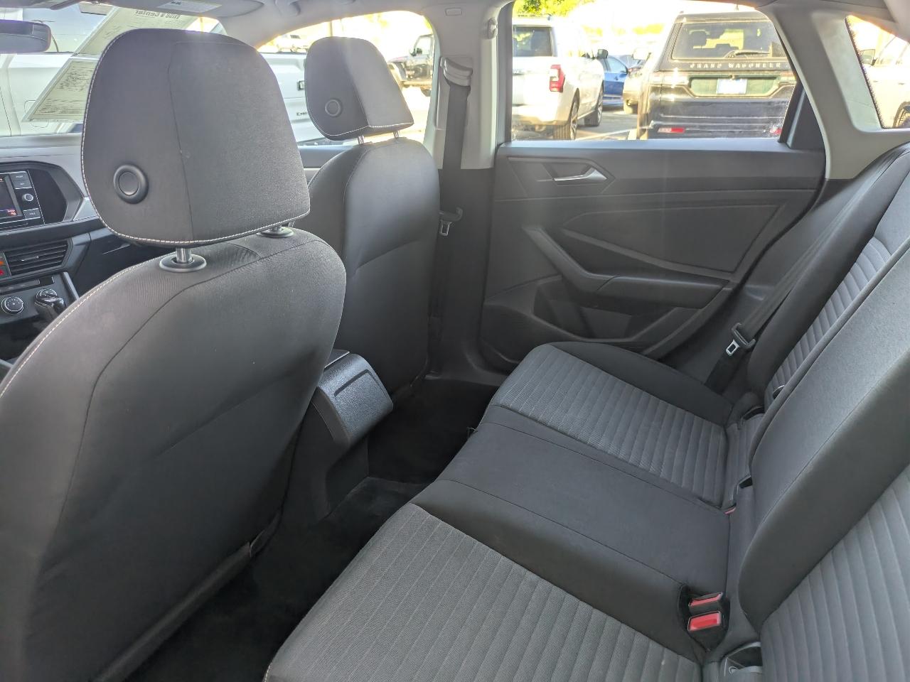 Volkswagen Jetta S 2023