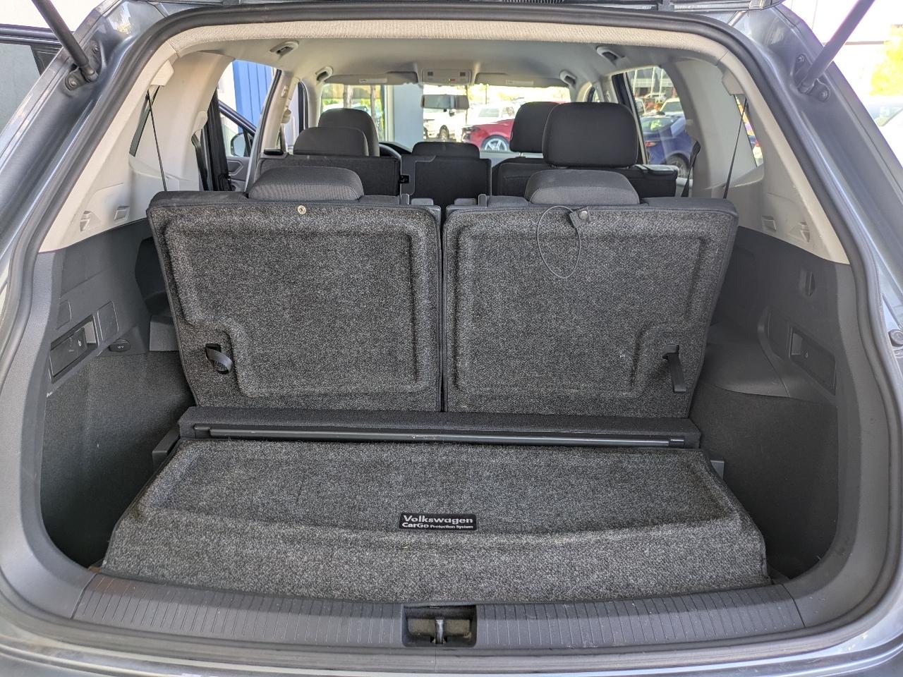 Volkswagen Tiguan S 2020