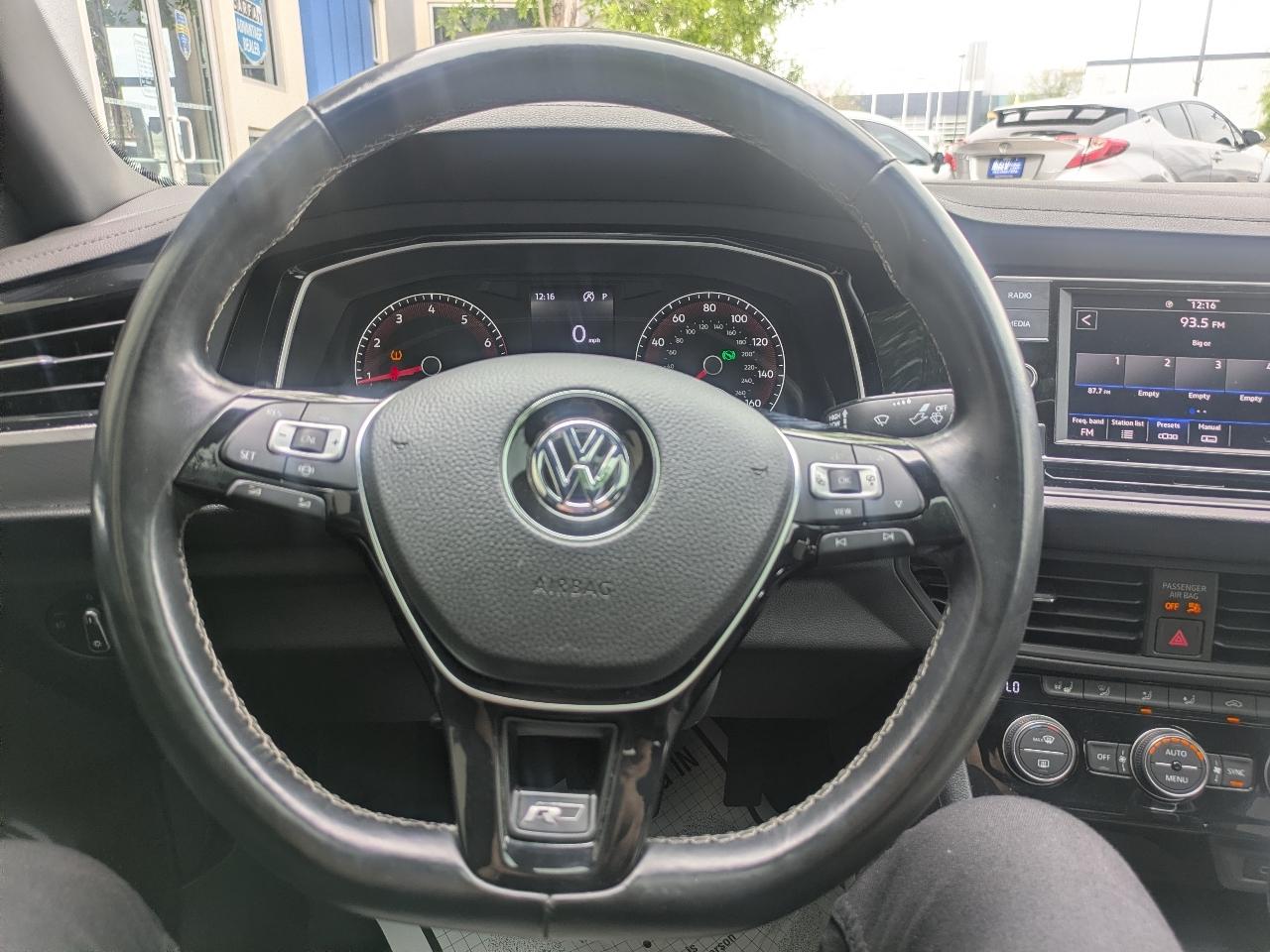 Volkswagen Jetta  2021