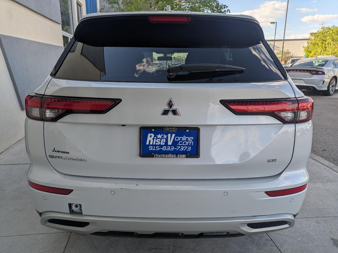 Mitsubishi Outlander SE 2WD 2023