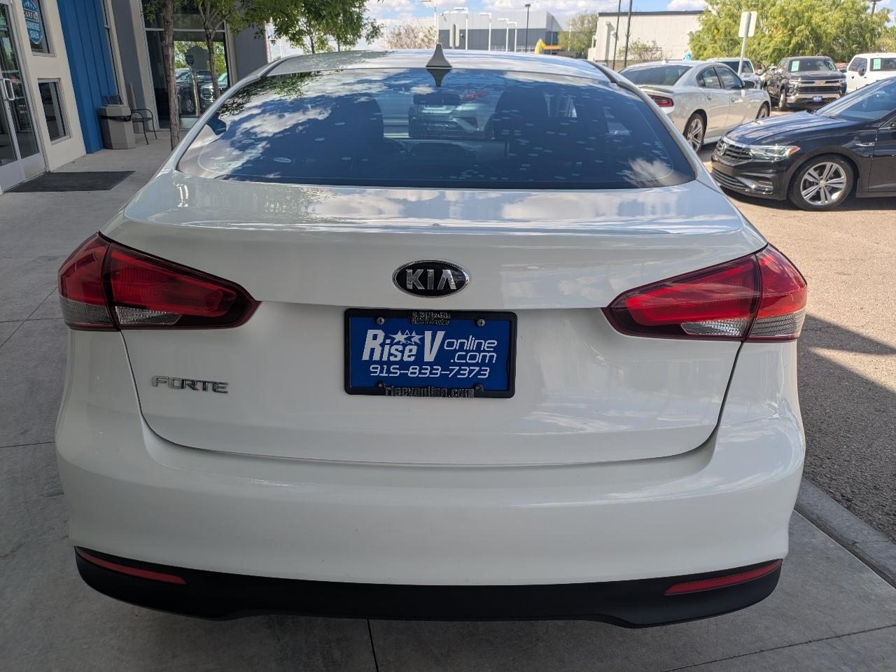 Kia Forte LX 6A 2017