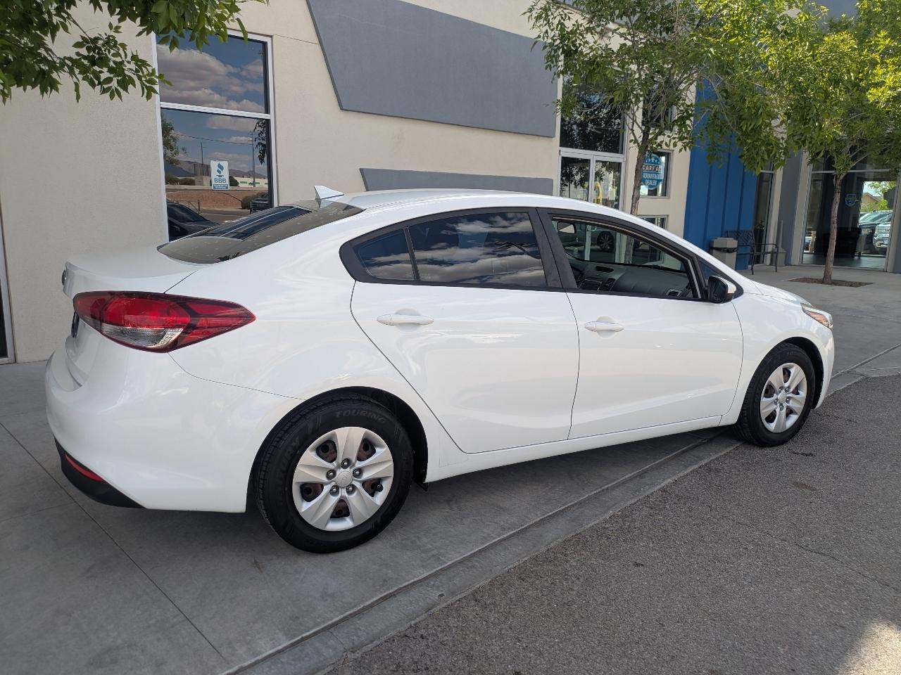 Kia Forte LX 6A 2017