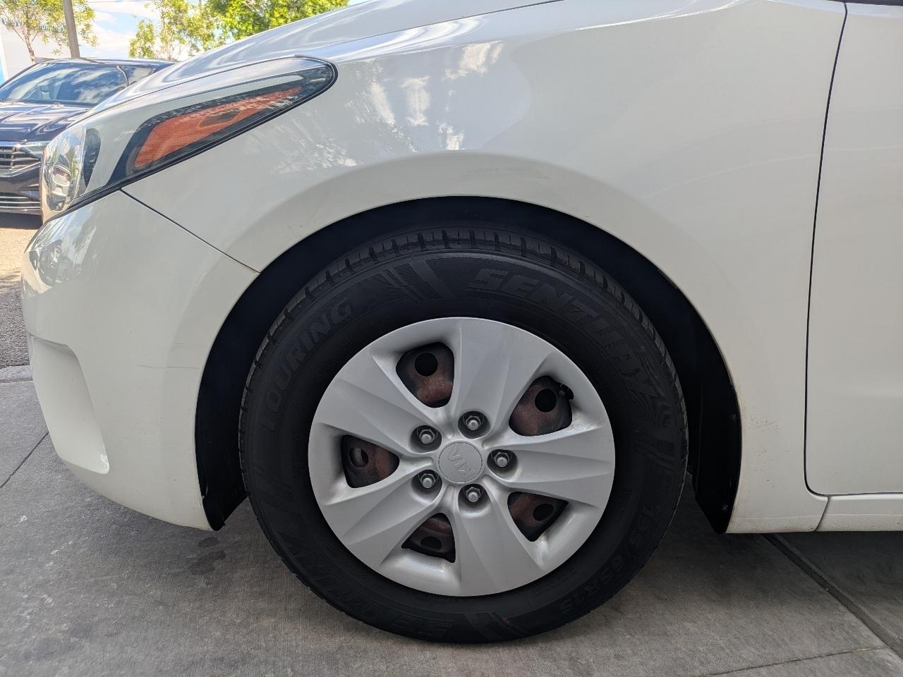 Kia Forte LX 6A 2017
