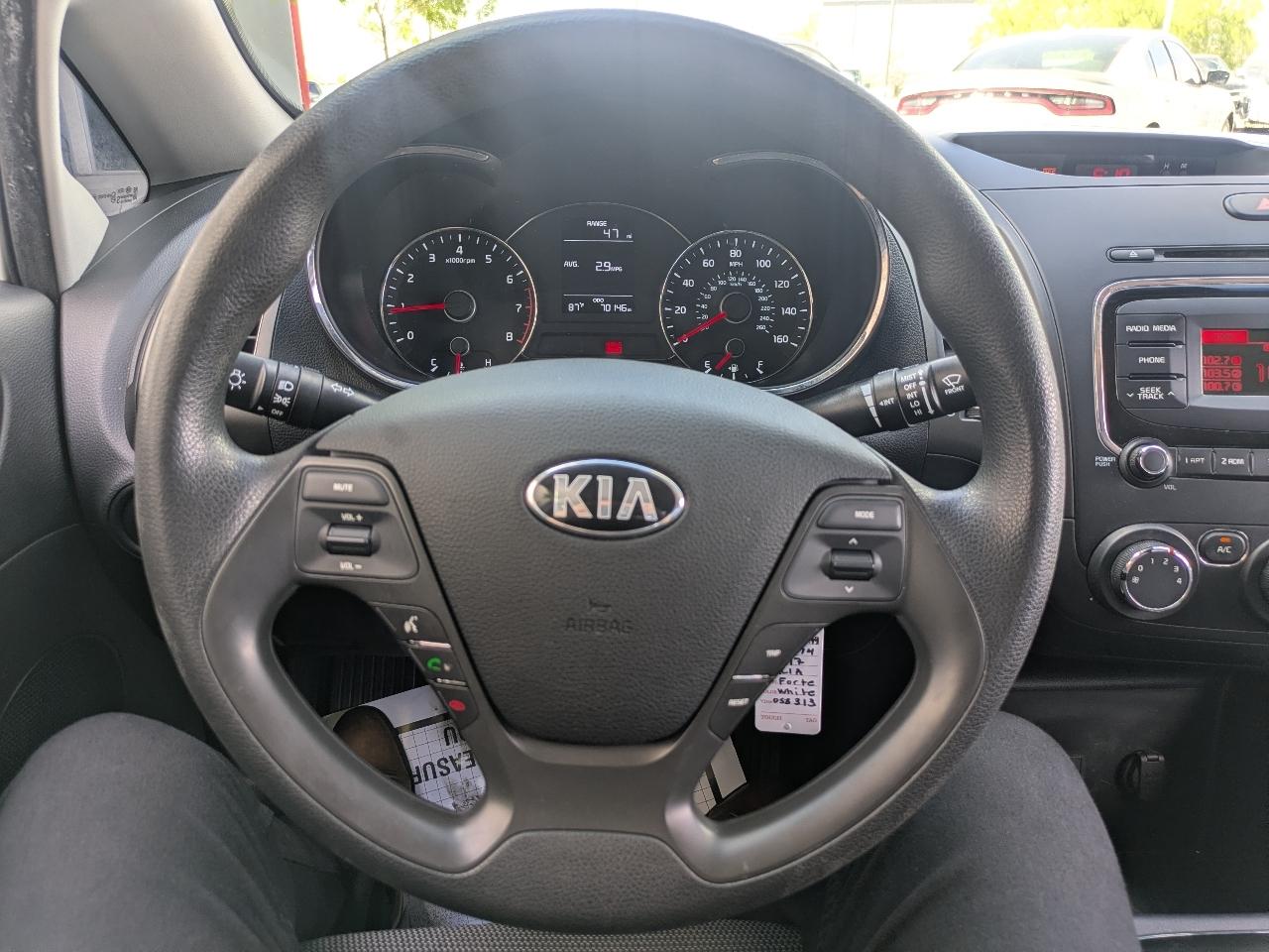 Kia Forte LX 6A 2017