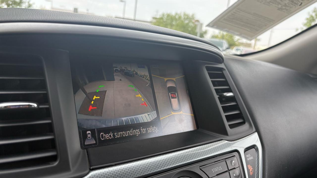 Nissan Pathfinder SL 2WD 2019