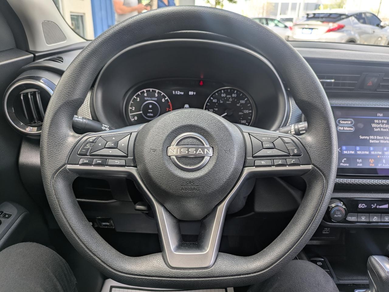 Nissan Kicks SV 2022
