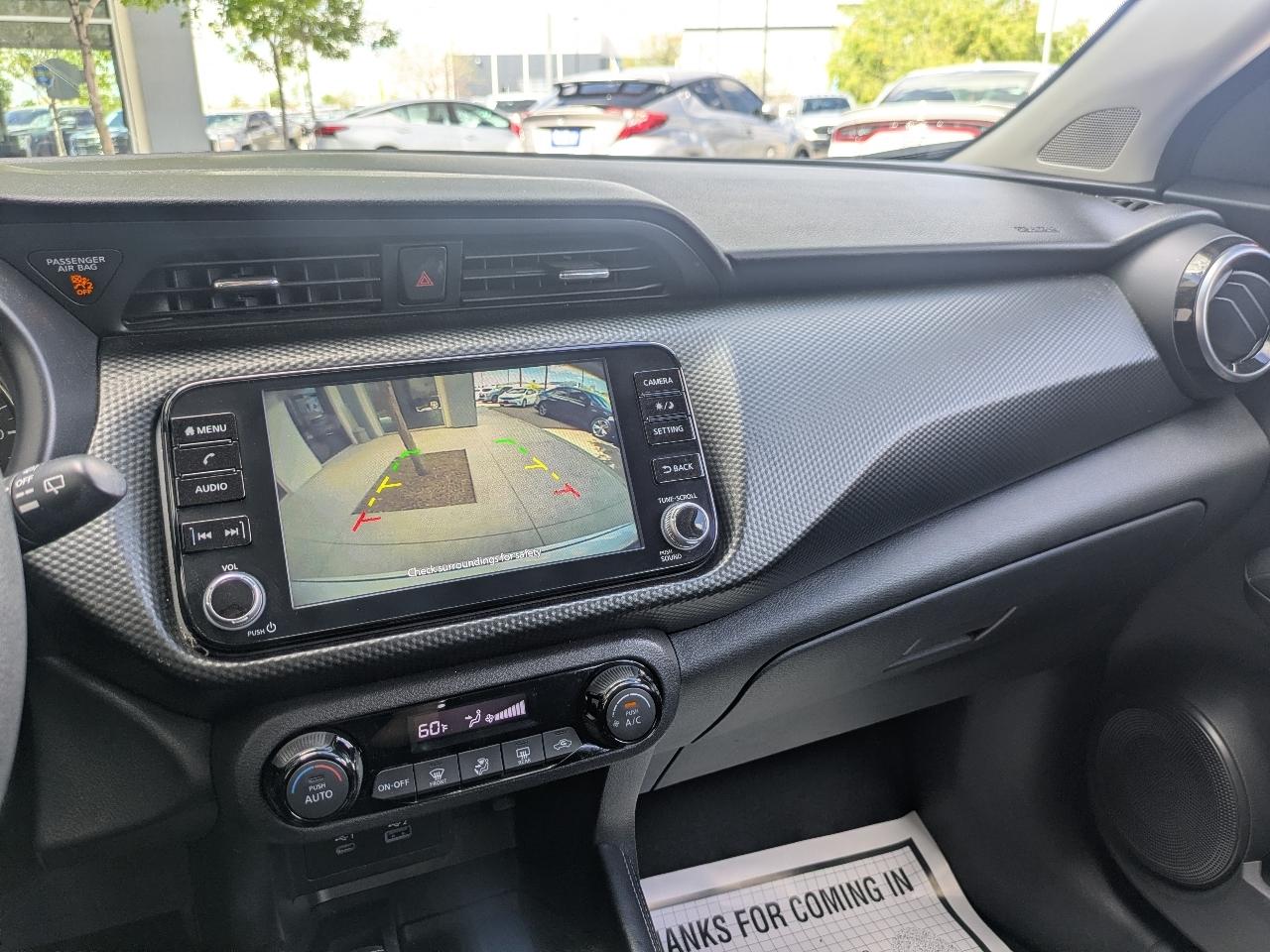 Nissan Kicks SV 2022