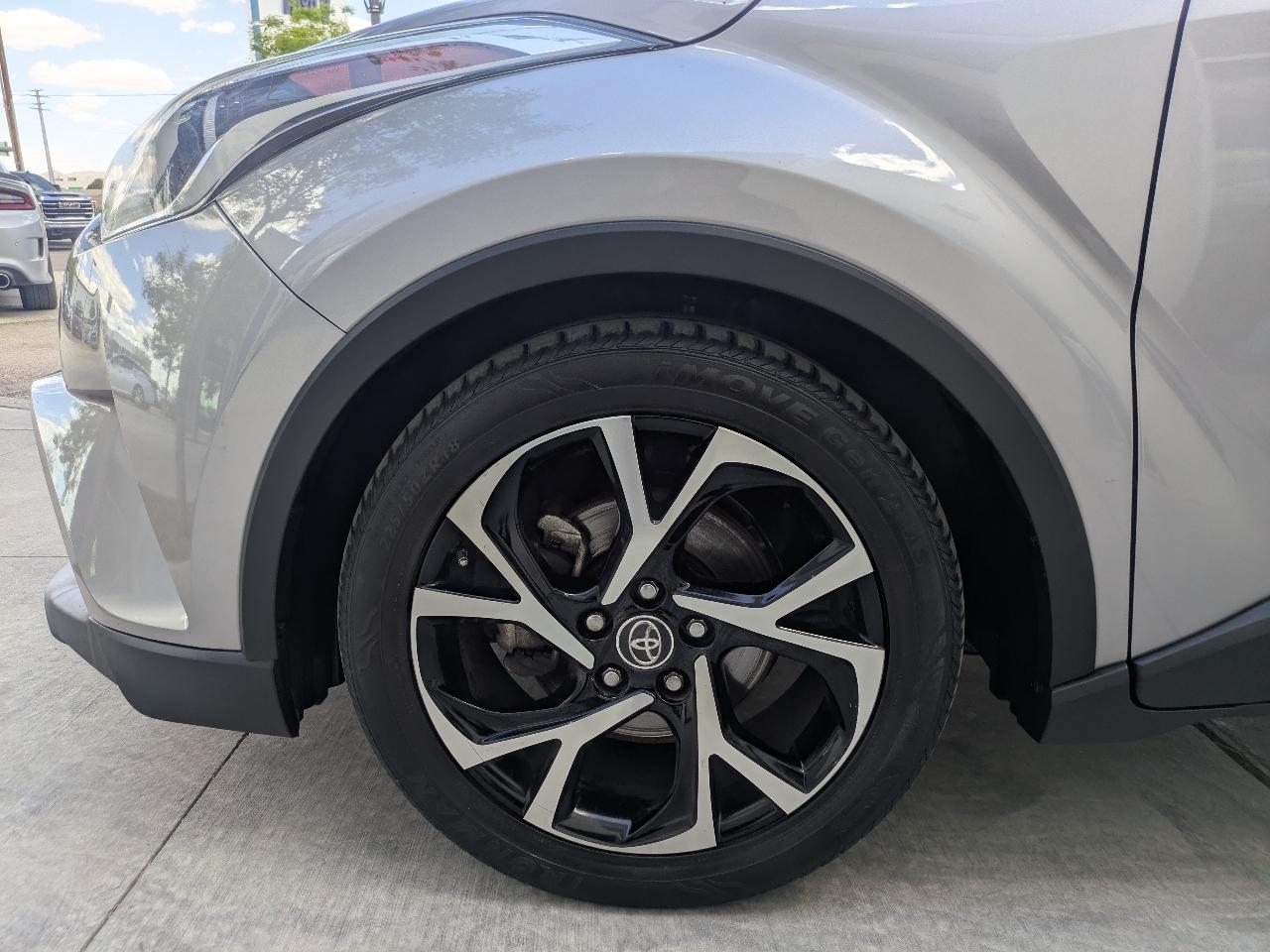 Toyota C-HR XLE Premium 2018