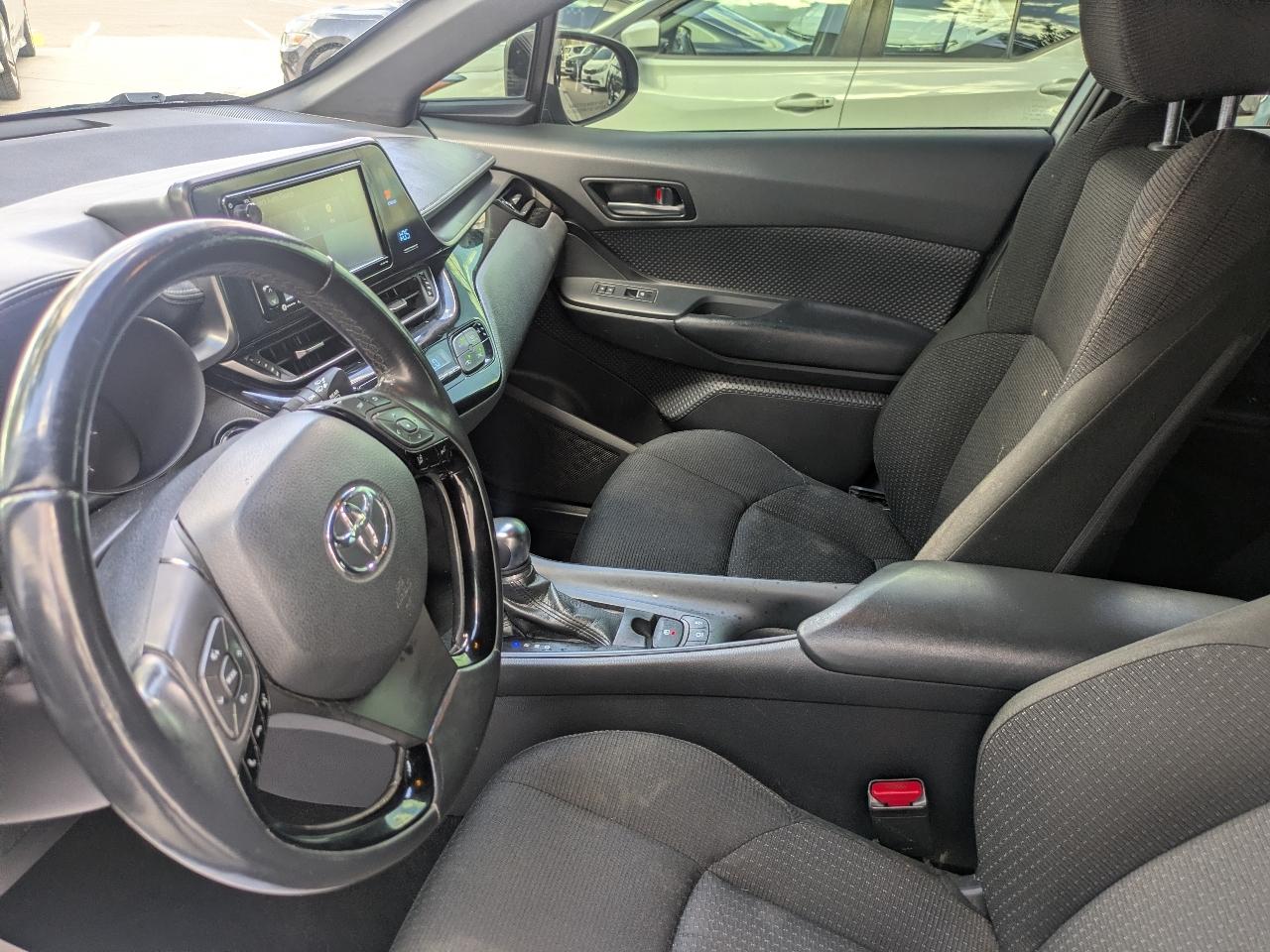 Toyota C-HR XLE Premium 2018