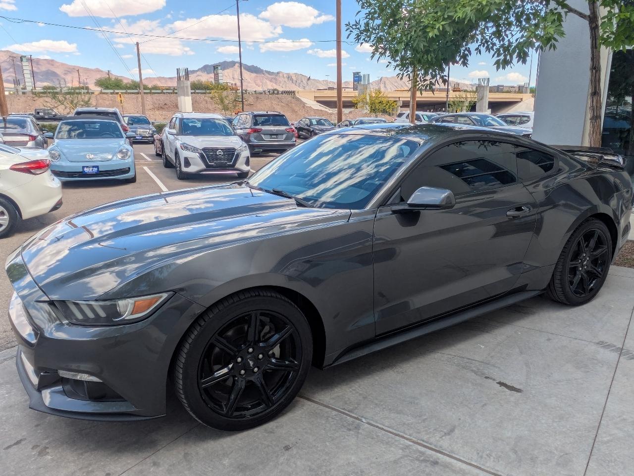 Ford Mustang V6 Coupe 2016