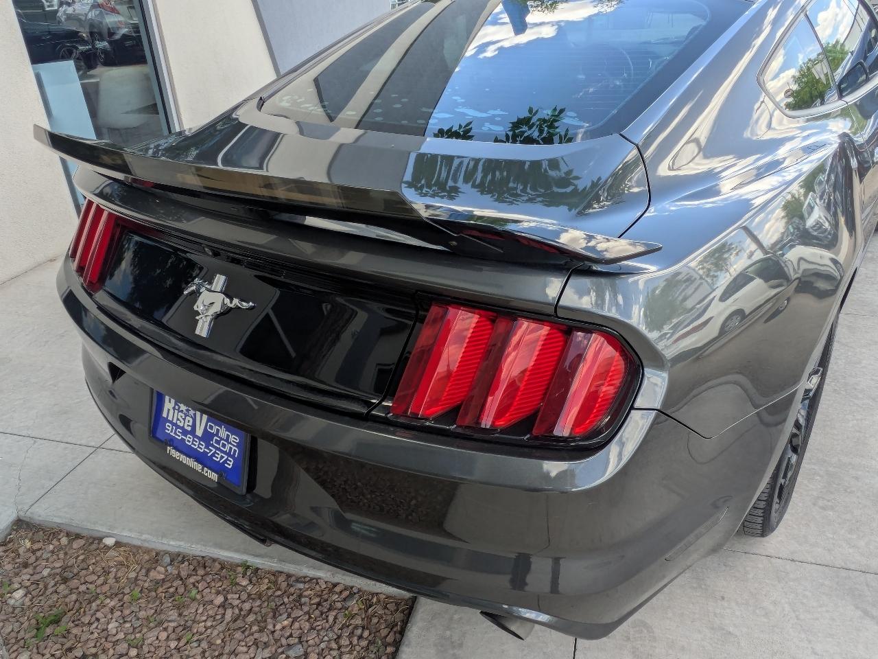 Ford Mustang V6 Coupe 2016