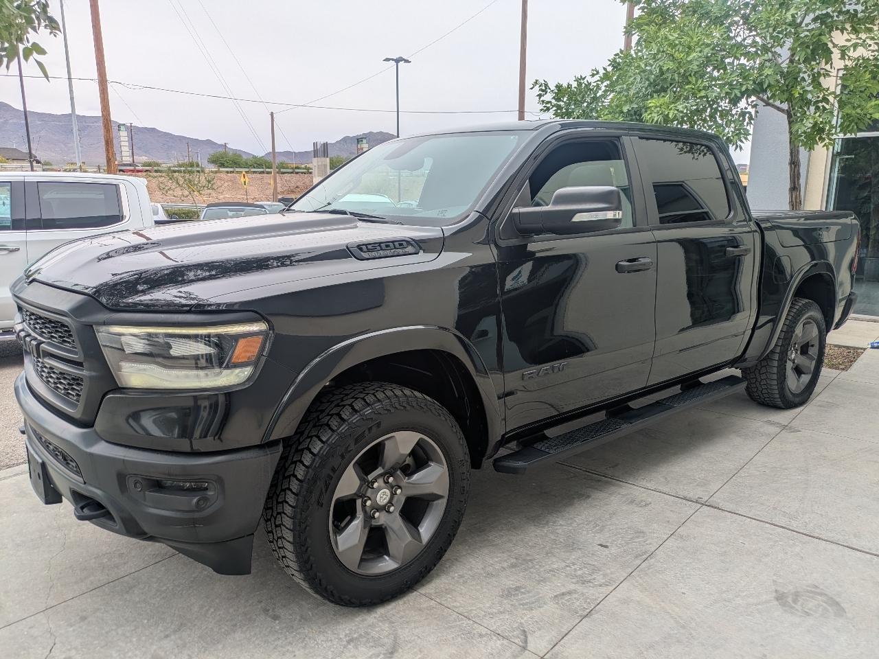 RAM 1500 Big Horn Crew Cab SWB 4WD 2020