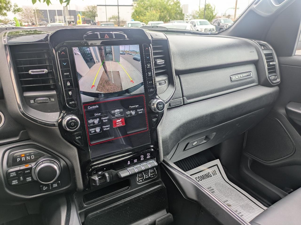 RAM 1500 Big Horn Crew Cab SWB 4WD 2020