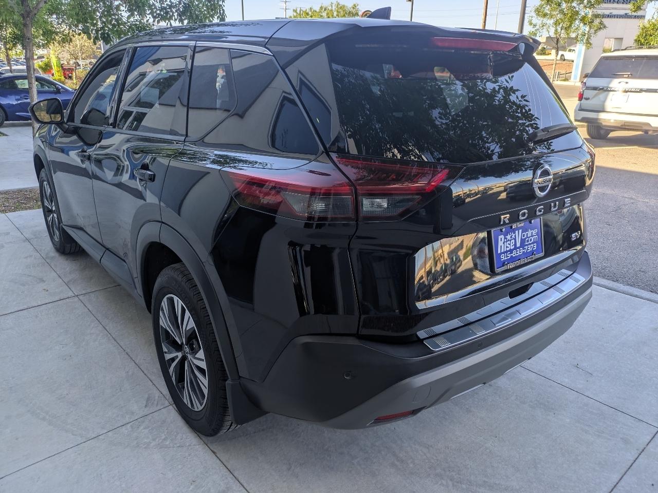 Nissan Rogue SV 2021