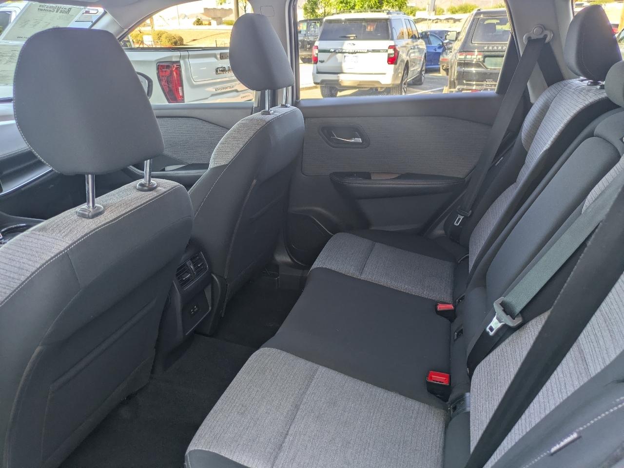 Nissan Rogue SV 2021