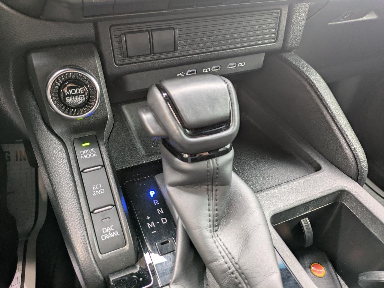 Toyota Land Cruiser  2025