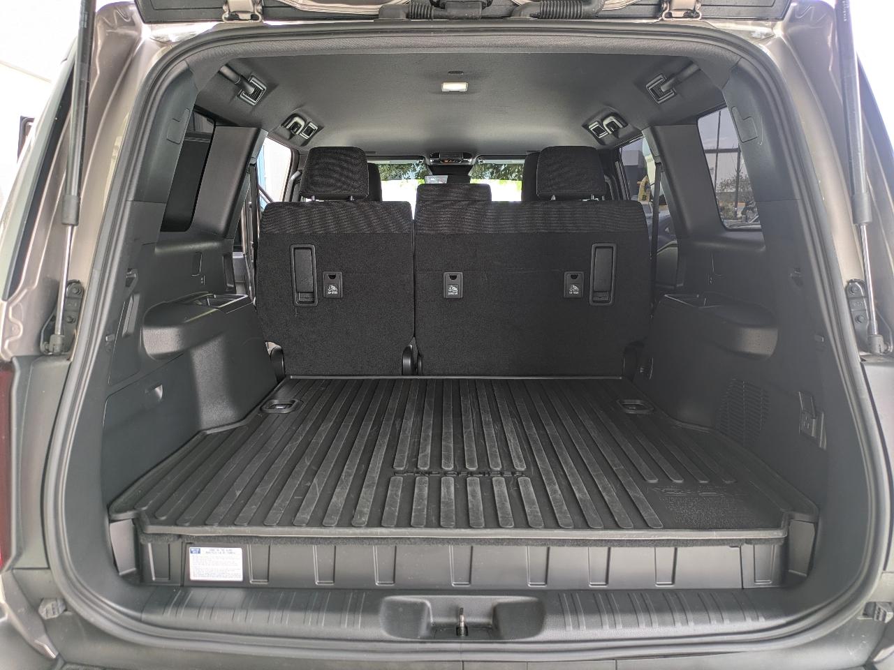 Toyota Land Cruiser  2025