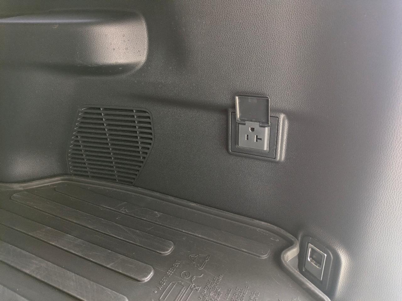 Toyota Land Cruiser  2025