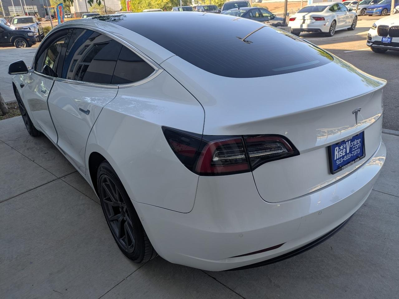 Tesla Model 3 Standard Range Plus RWD 2019