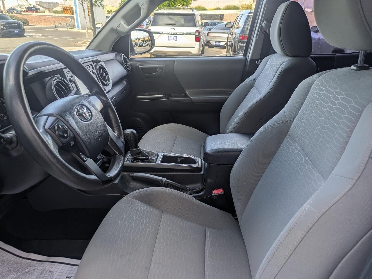 Toyota Tacoma SR5 Double Cab Long Bed I4 6AT 2WD 2017