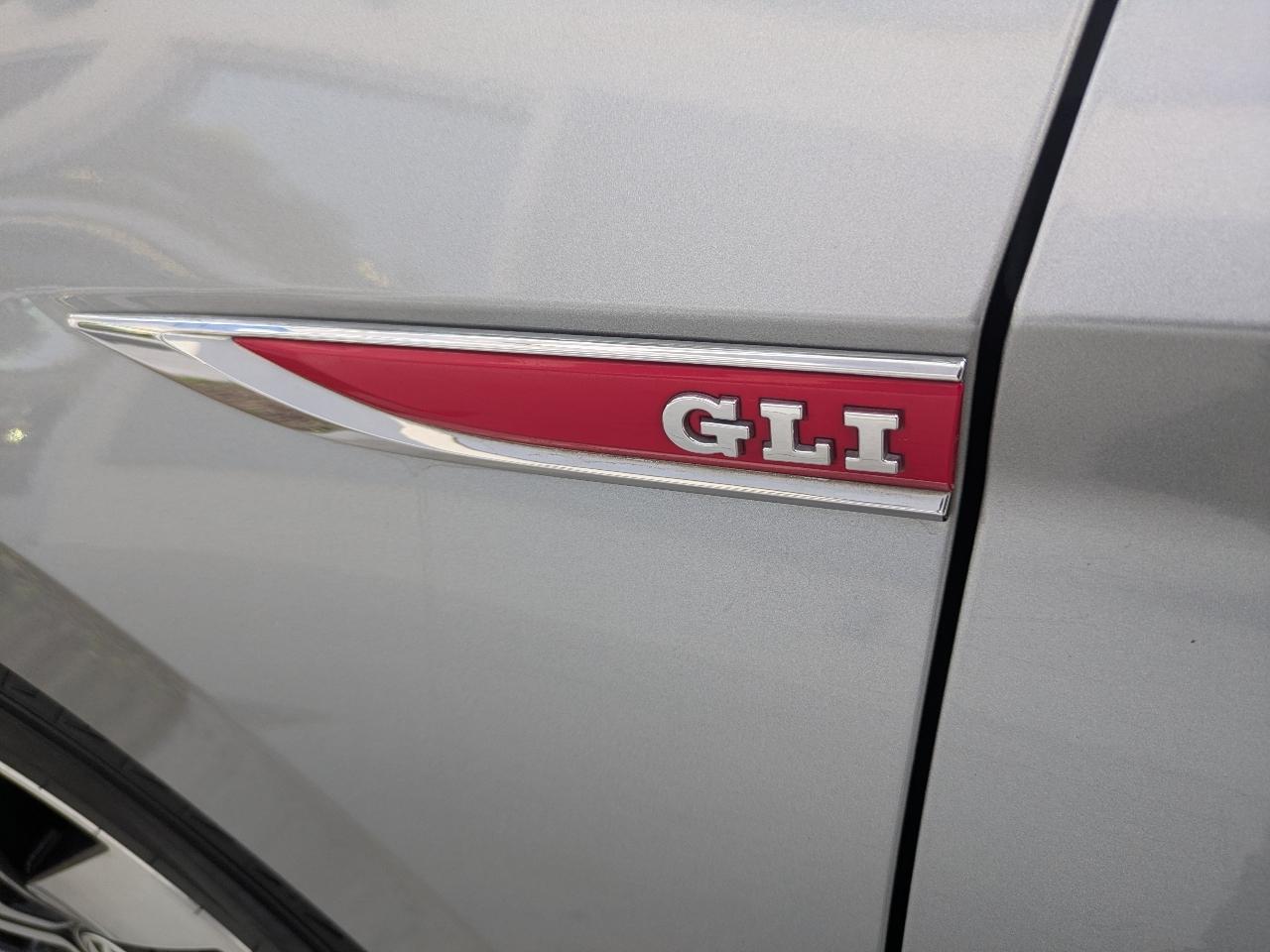 Volkswagen Jetta GLI Autobahn 4D Sedan 2019