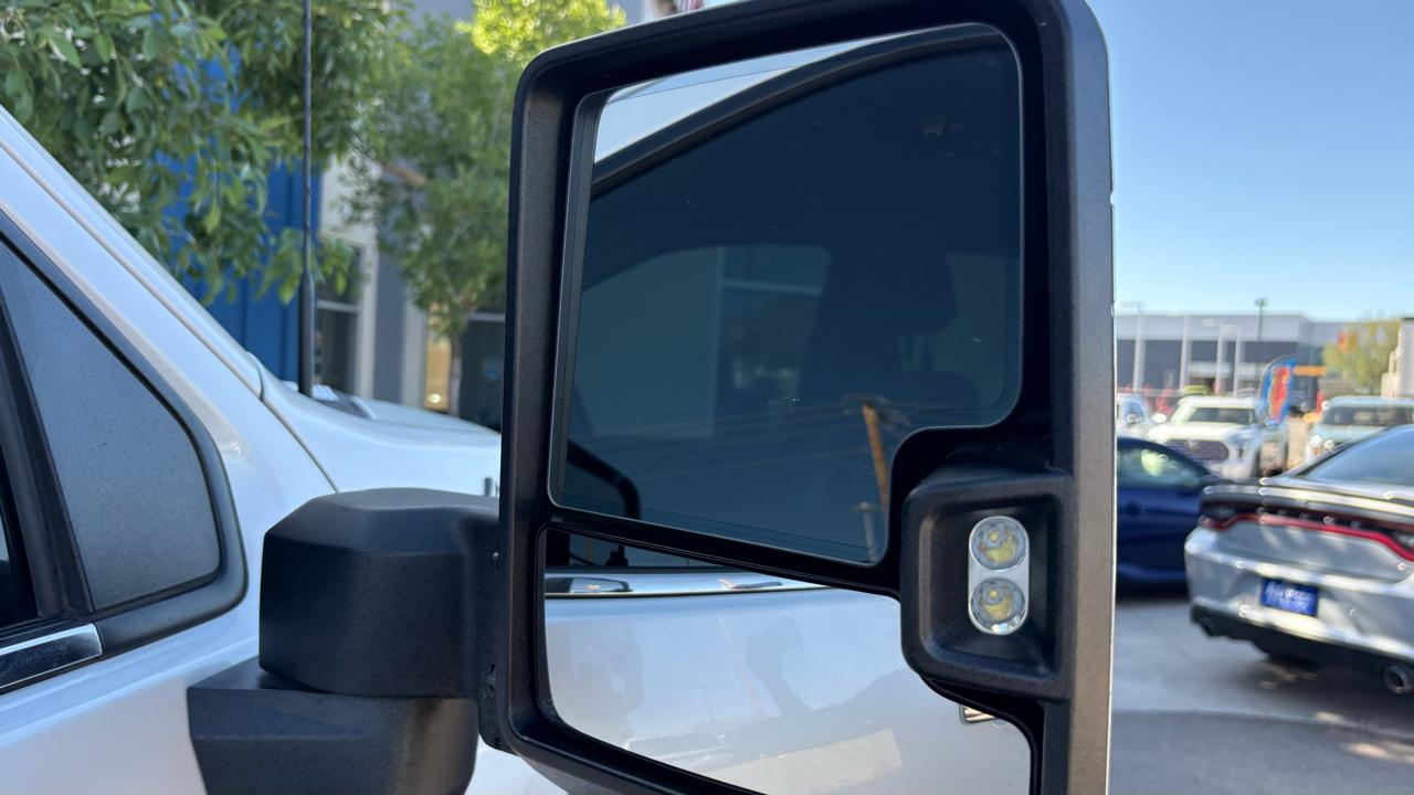 Chevrolet Silverado 2500HD High Country Crew Cab Short Box 4WD 2024