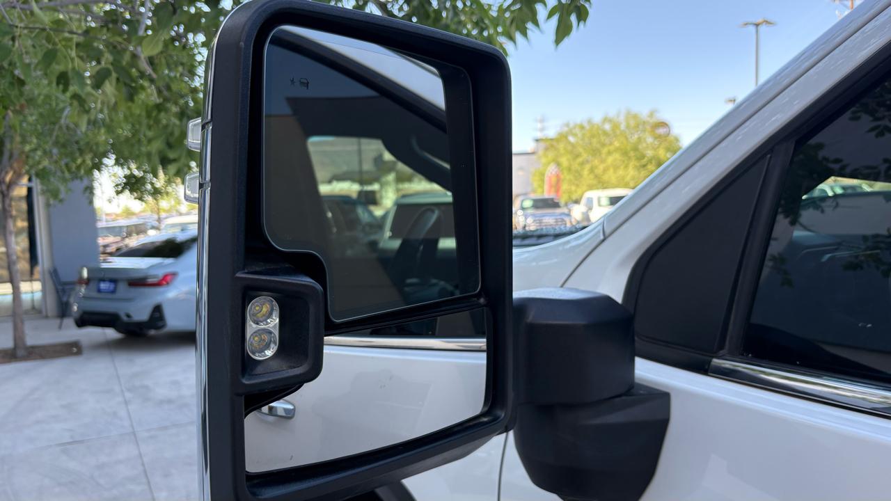 Chevrolet Silverado 2500HD High Country Crew Cab Short Box 4WD 2024