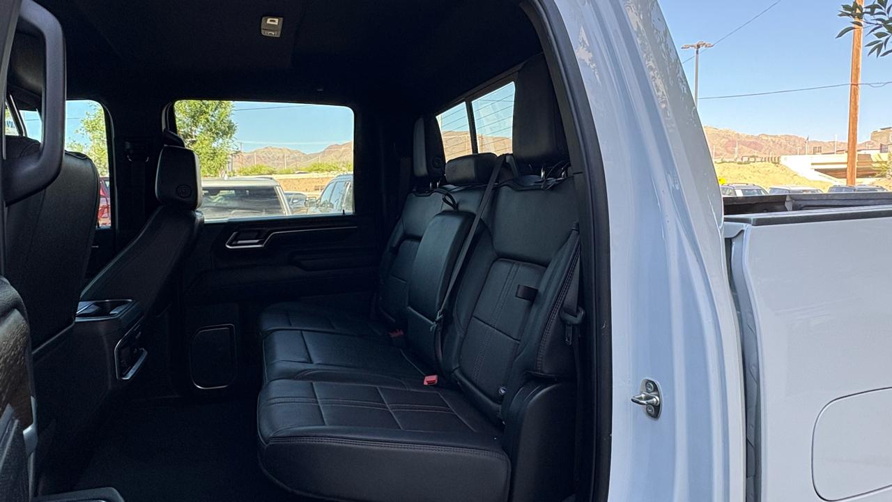 Chevrolet Silverado 2500HD High Country Crew Cab Short Box 4WD 2024