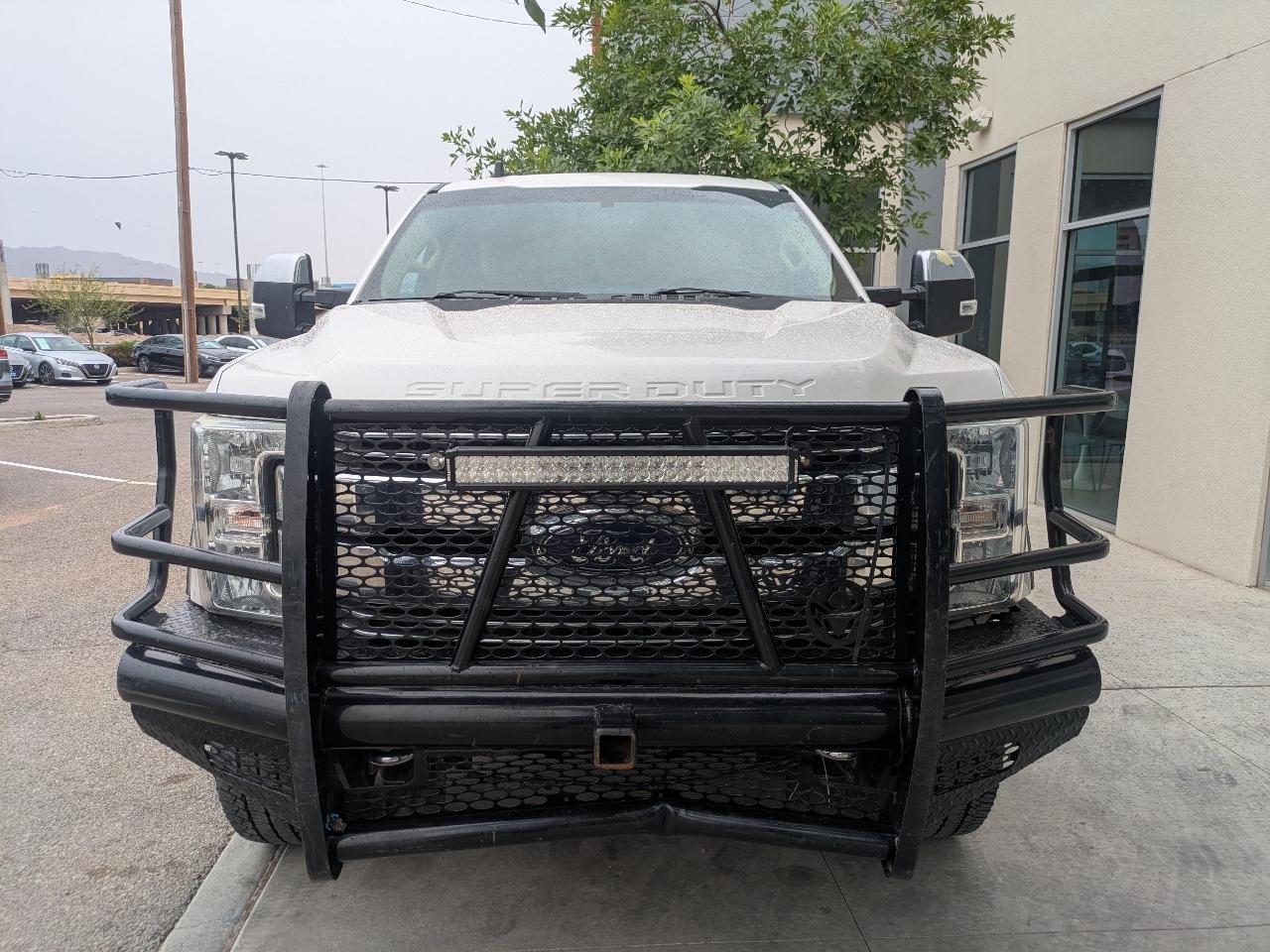 Ford F-250 SD Lariat 4WD 2019