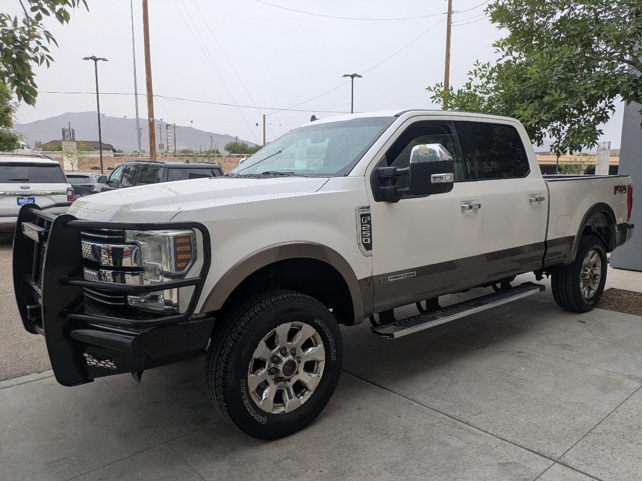 Ford F-250 SD Lariat 4WD 2019