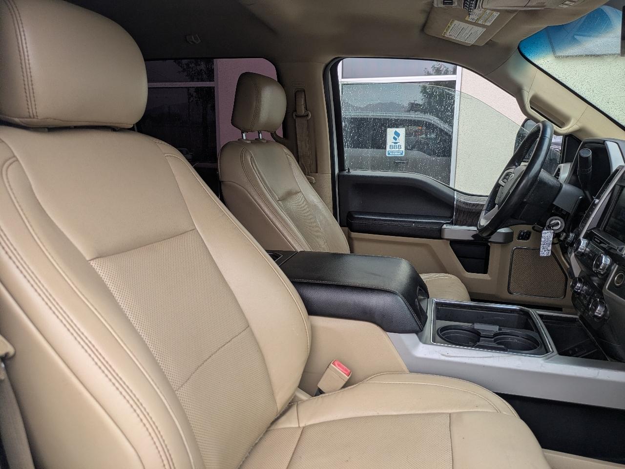 Ford F-250 SD Lariat 4WD 2019